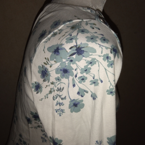 Croft & Barrow 3/4 Sleeve Floral Shirt - Picture 5 of 7